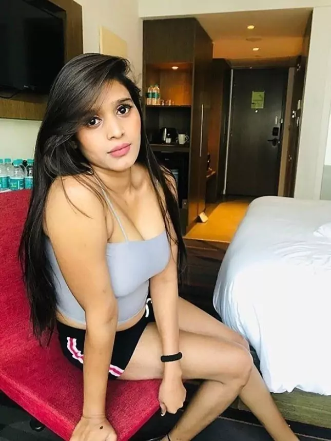 कॉल गर्ल्स सर्विस खेरालू